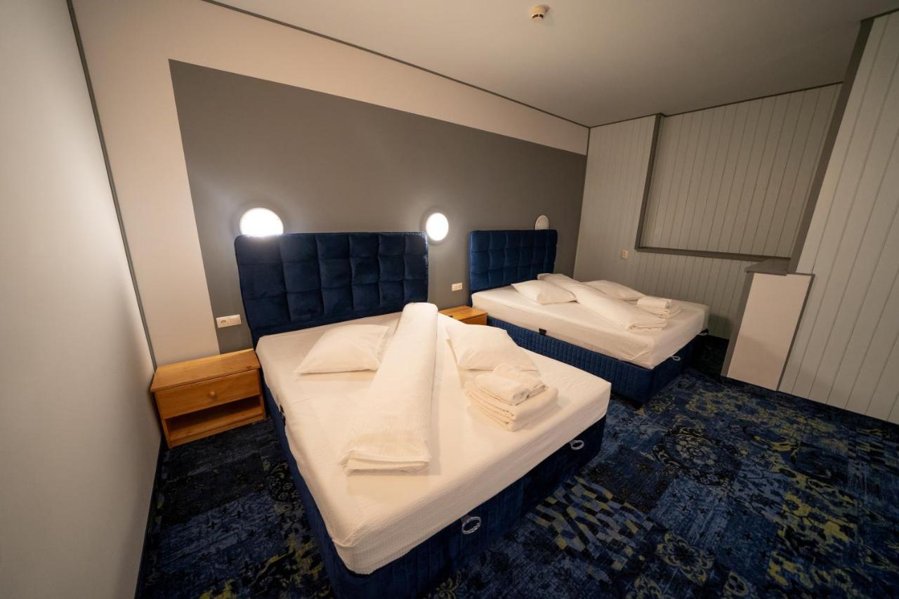 Popas Turistic Transfagarasan Hotel Cartisoara Exterior photo