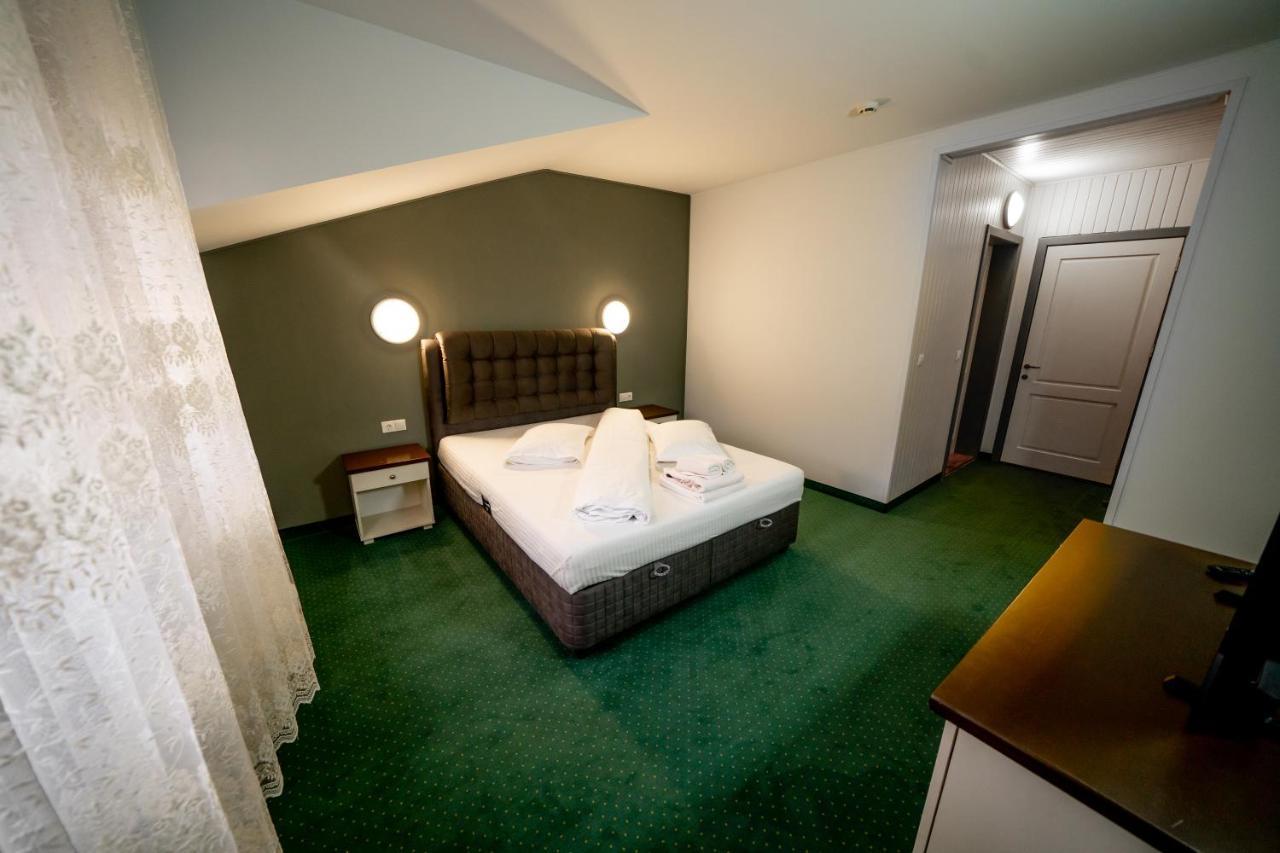 Popas Turistic Transfagarasan Hotel Cartisoara Exterior photo