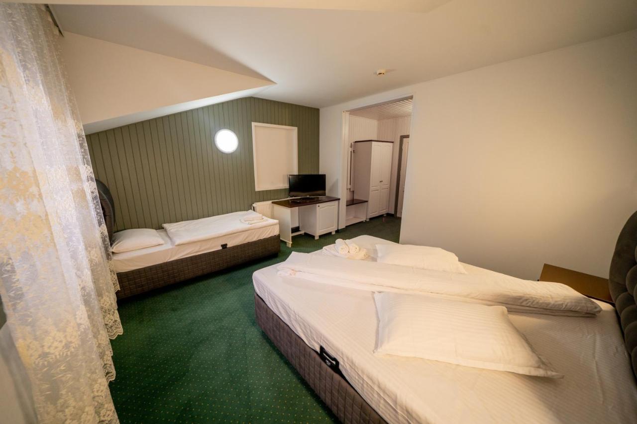 Popas Turistic Transfagarasan Hotel Cartisoara Exterior photo